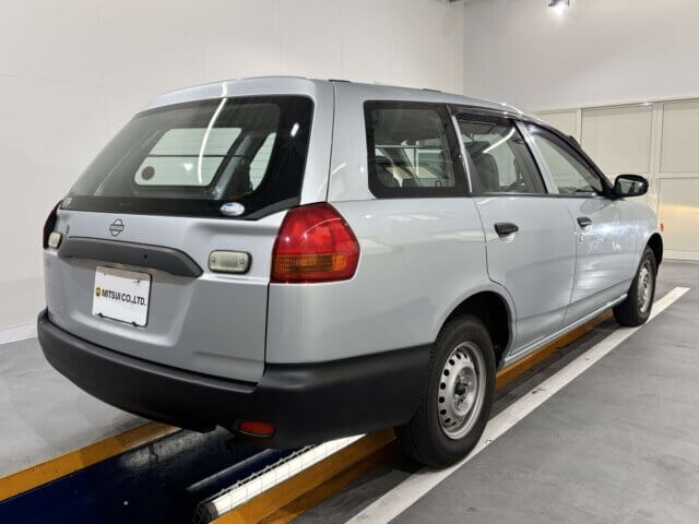 2001 NISSAN AD VAN