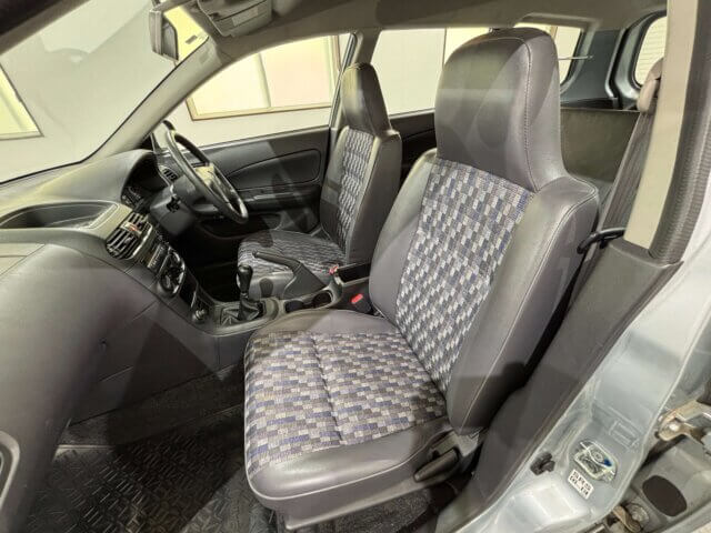 2001 NISSAN AD VAN