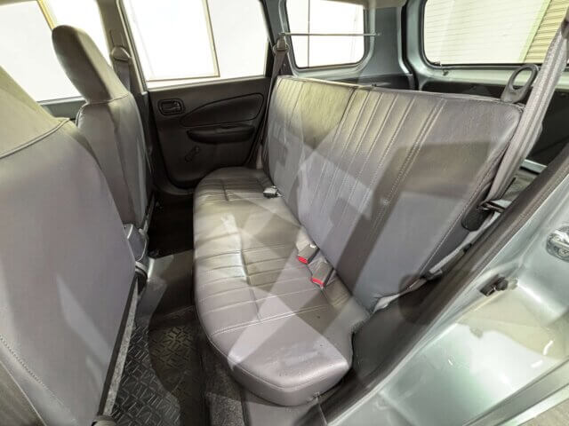 2001 NISSAN AD VAN