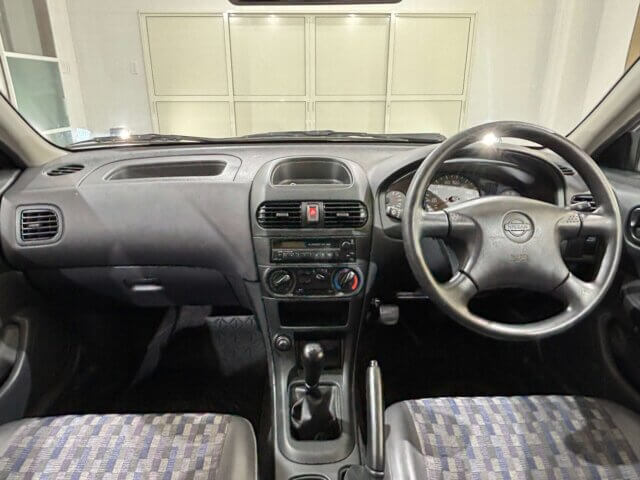 2001 NISSAN AD VAN