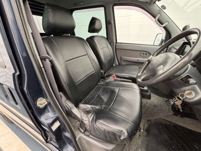 2001 DAIHATSU HIJET DECK VAN