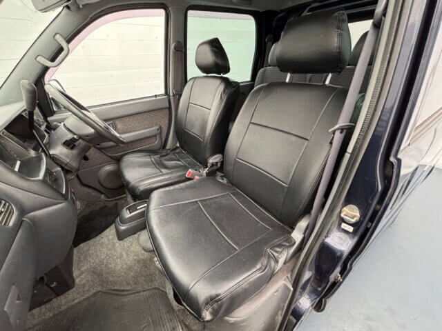 2001 DAIHATSU HIJET DECK VAN