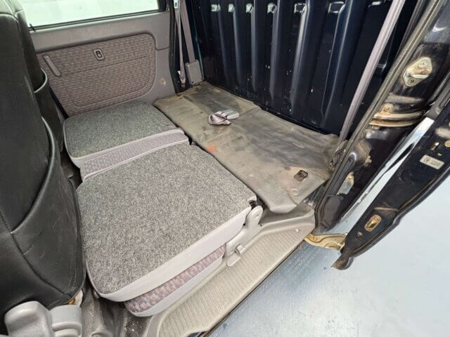 2001 DAIHATSU HIJET DECK VAN