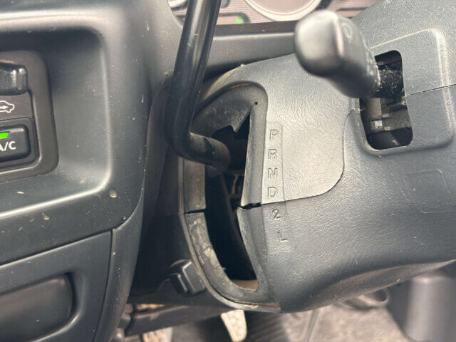 2001 DAIHATSU HIJET DECK VAN