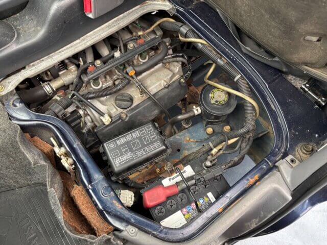 2001 DAIHATSU HIJET DECK VAN