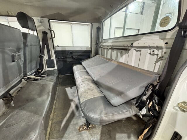 2000 MAZDA BONGO TRUCK