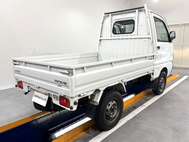 1996 MITSUBISHI MINICAB TRUCK