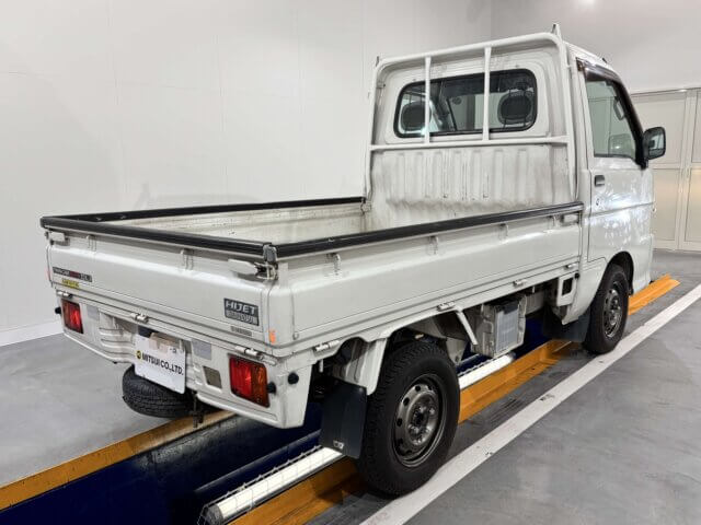 2000 DAIHATSU HIJET TRUCK