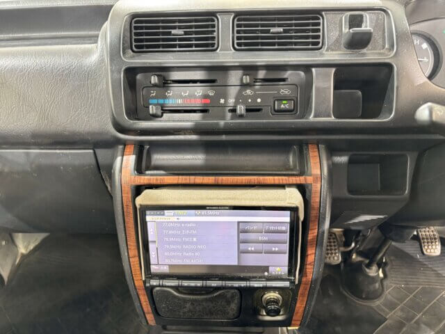 2000 DAIHATSU HIJET TRUCK