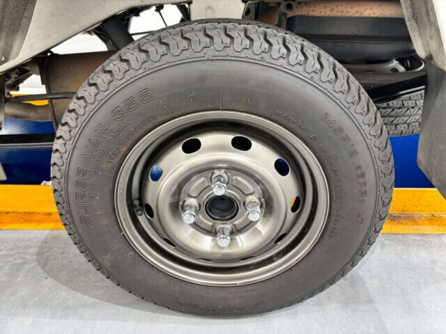 2000 DAIHATSU HIJET TRUCK