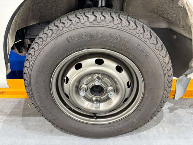 2000 DAIHATSU HIJET TRUCK