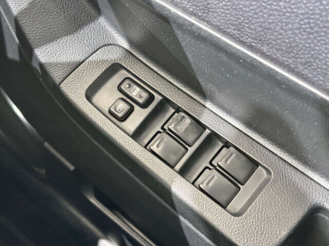 2001 TOYOTA WiLL VS