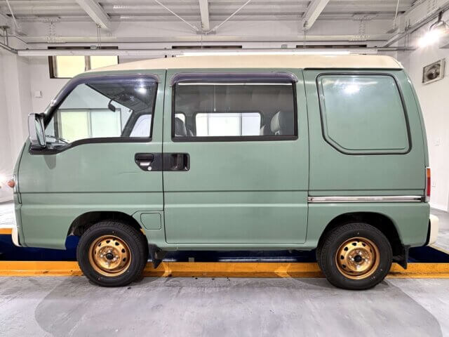 1995 SUBARU SAMBAR VAN CLASSIC