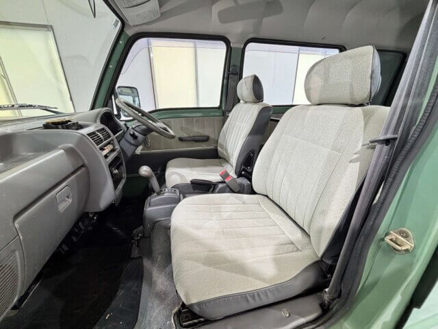 1995 SUBARU SAMBAR VAN CLASSIC
