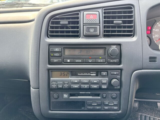 1998 NISSAN PRIMERA