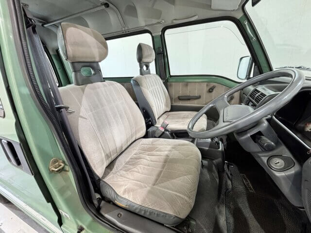 1996 SUBARU SAMBAR VAN CLASSIC