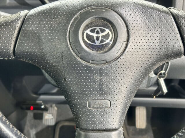 2001 TOYOTA bB