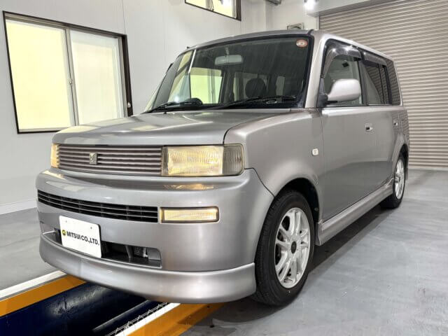 2001 TOYOTA bB
