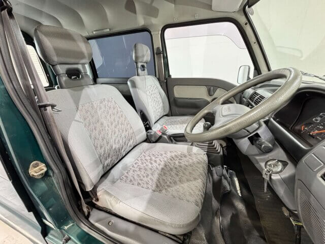 1995 SUBARU SAMBAR VAN
