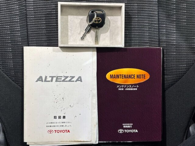 2000 TOYOTA ALTEZZA