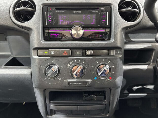 2000 TOYOTA bB