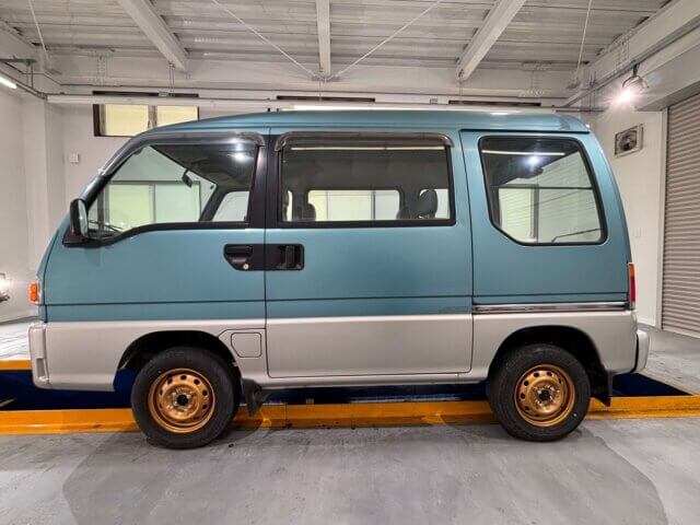 1998 SUBARU SAMBAR VAN