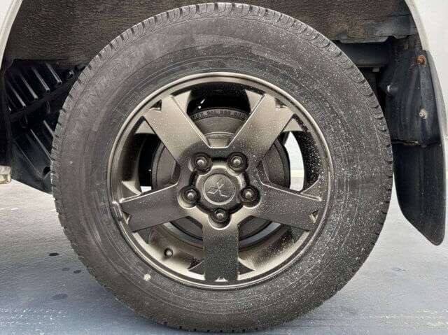 2001 MITSUBISHI PAJERO MINI