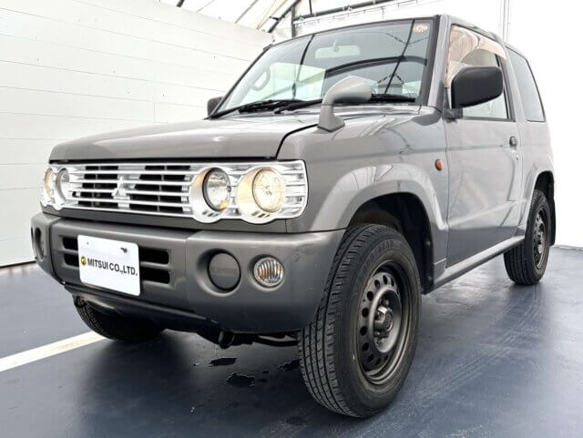 2001 MITSUBISHI PAJERO MINI
