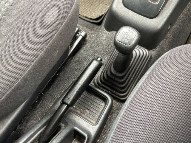 2001 MITSUBISHI PAJERO MINI