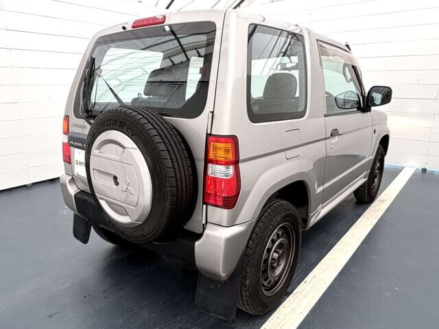 1999 MITSUBISHI PAJERO MINI