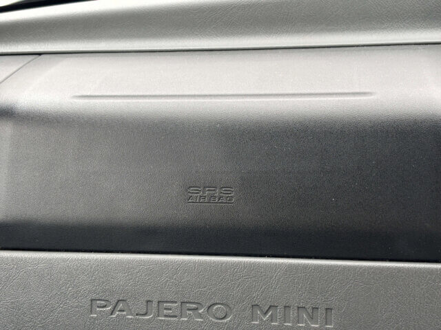 1999 MITSUBISHI PAJERO MINI