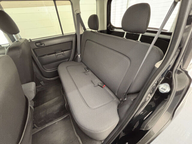 2001 TOYOTA bB