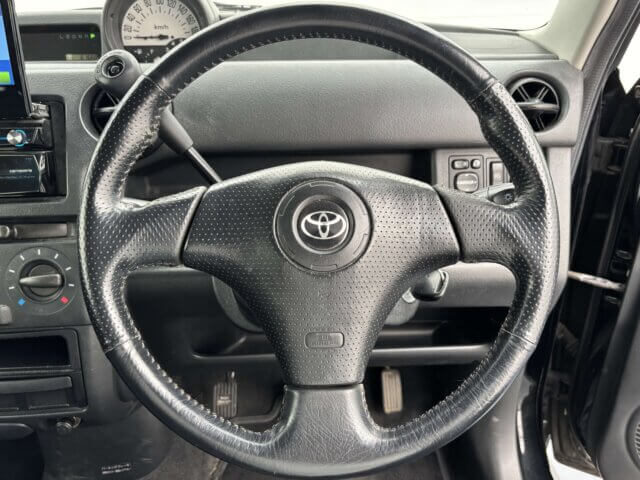 2001 TOYOTA bB