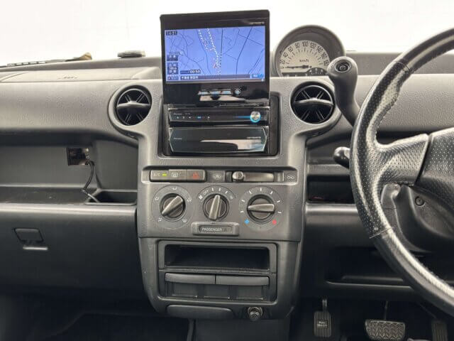 2001 TOYOTA bB