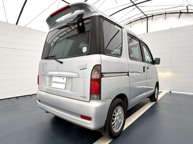 2001 DAIHATSU ATRAI