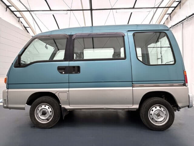 1998 SUBARU SAMBAR VAN