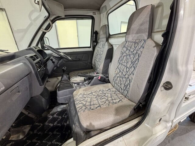 1999 MITSUBISHI MINICAB TRUCK