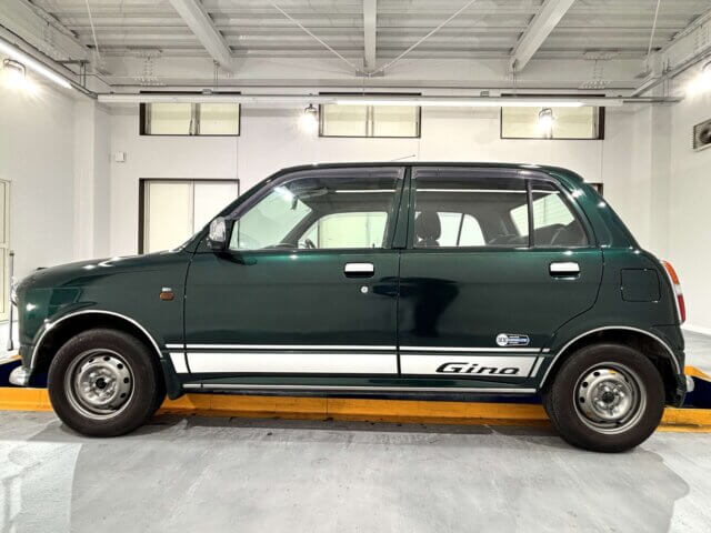 2001 DAIHATSU MIRA GINO