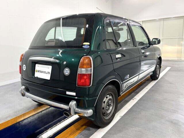 2001 DAIHATSU MIRA GINO