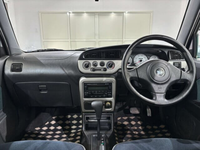 2001 DAIHATSU MIRA GINO