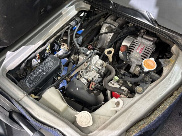 2000 MITSUBISHI TOWN BOX