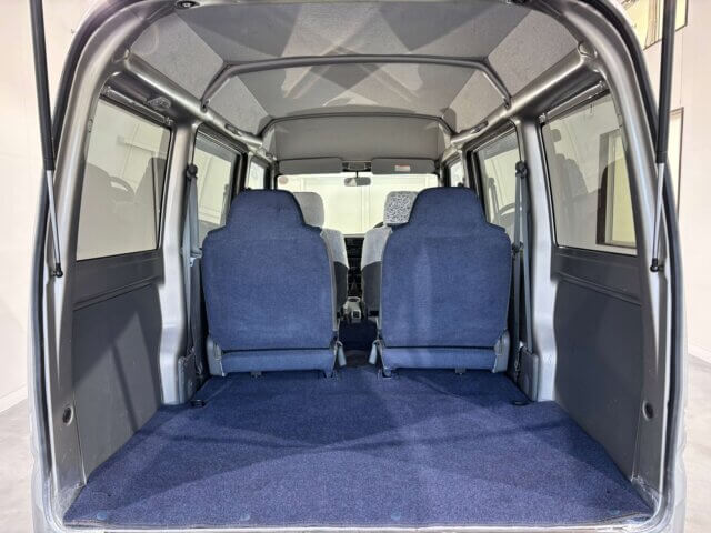 2000 MITSUBISHI TOWN BOX