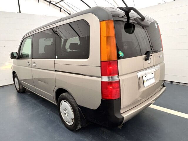 2001 HONDA STEP WAGON