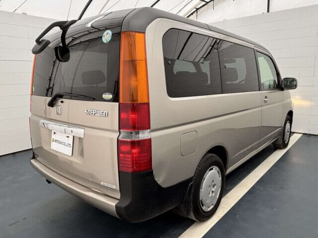2001 HONDA STEP WAGON