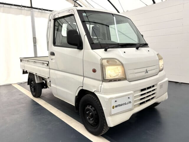 2000 MITSUBISHI MINICAB TRUCK