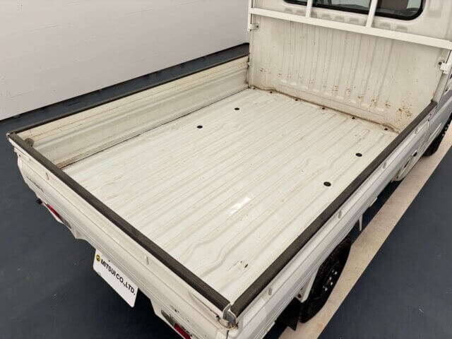 2000 MITSUBISHI MINICAB TRUCK