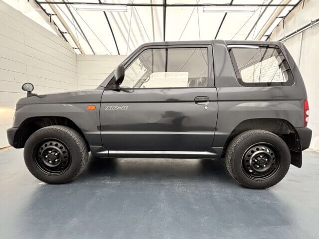 1995 MITSUBISHI PAJERO MINI
