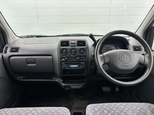 2001 HONDA LIFE