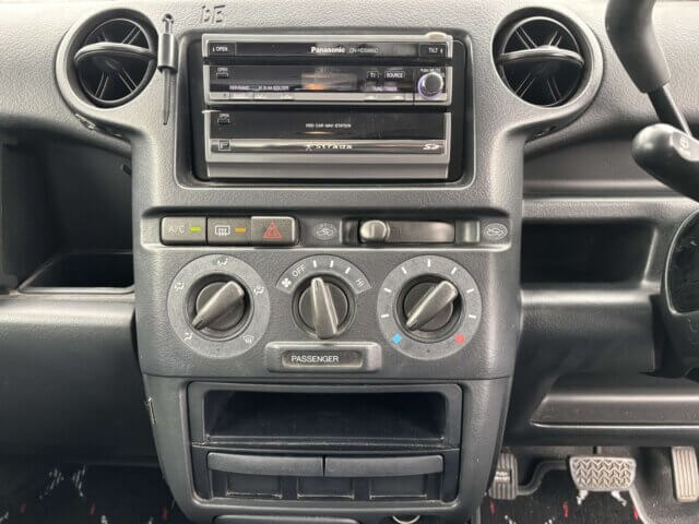 2001 TOYOTA bB
