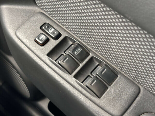 2001 TOYOTA bB